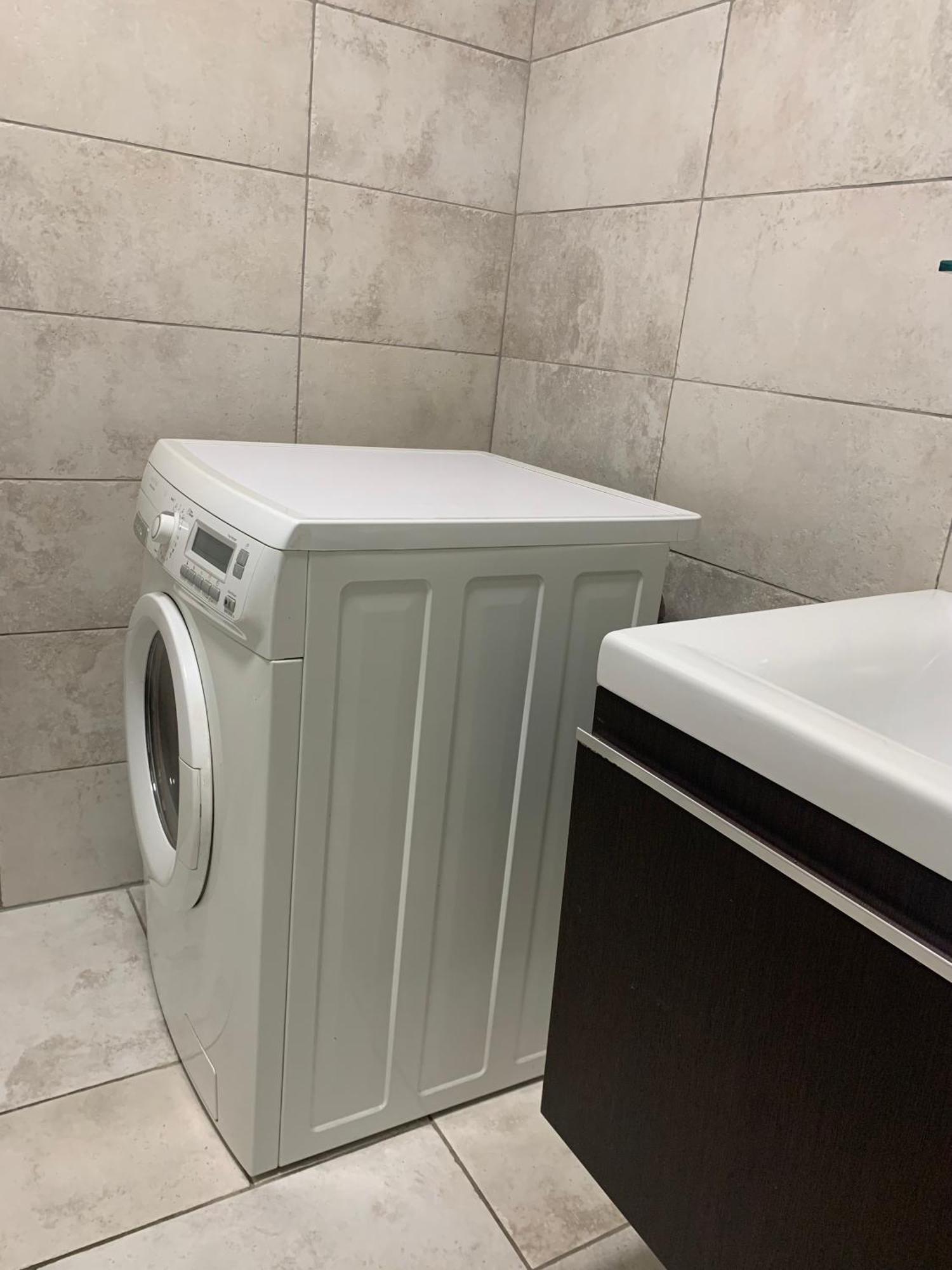Anabella Apartment Изола Екстериор снимка