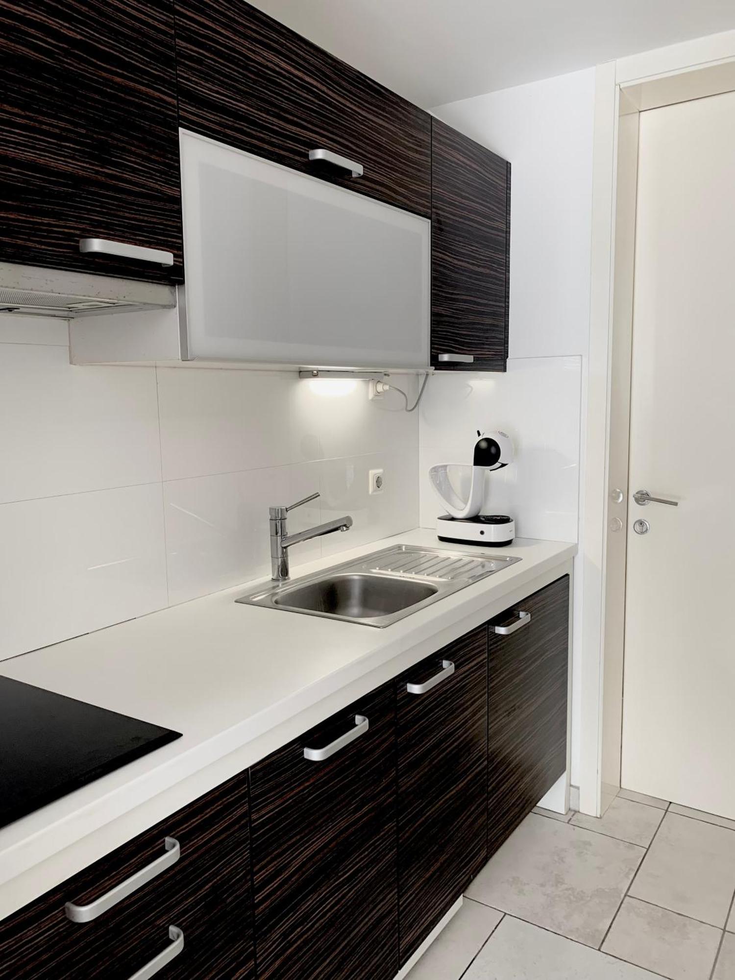 Anabella Apartment Изола Екстериор снимка