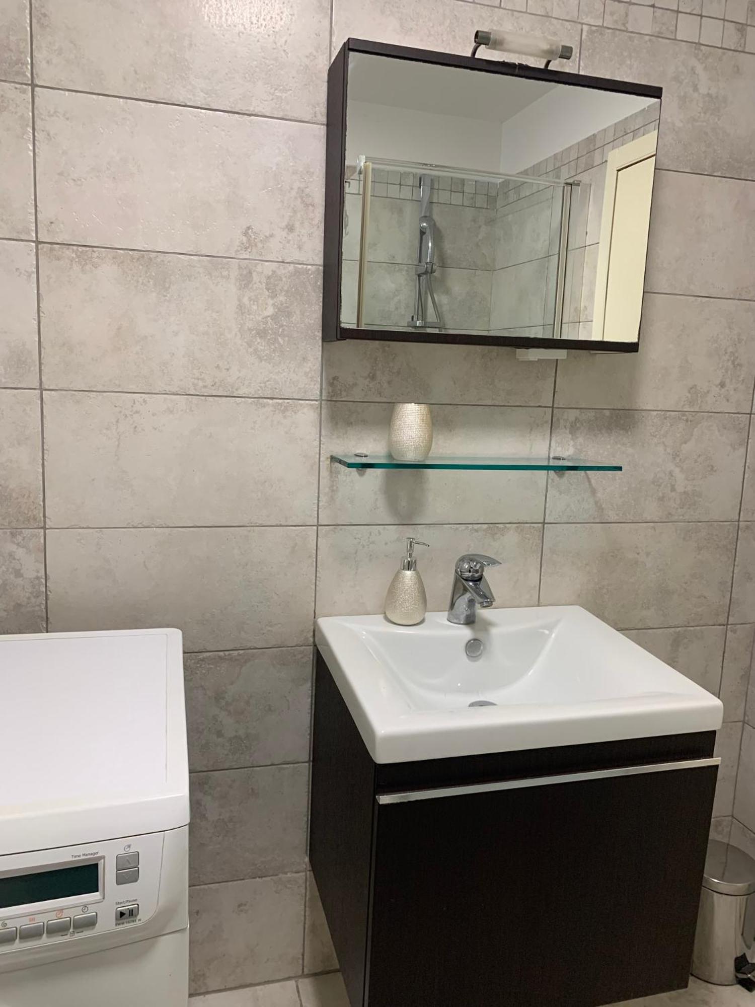 Anabella Apartment Изола Екстериор снимка